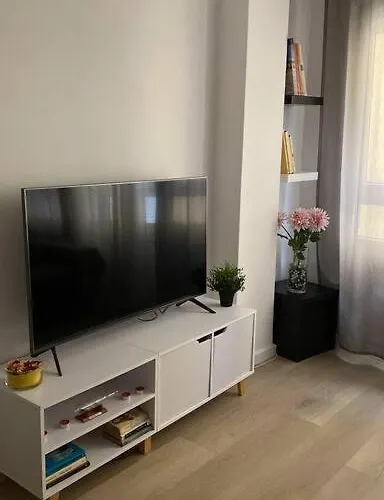 Piso En El Corazon De A Coruna. Apartamento *